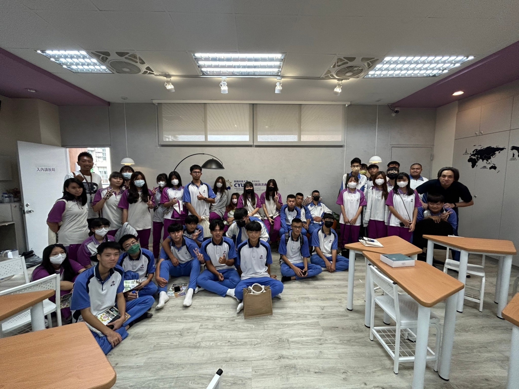 Tham quan dành cho học sinh THPT và trường nghề